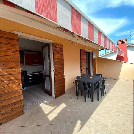 Casa Fanny Hotell Castelnuovo del Garda Exteriör bild